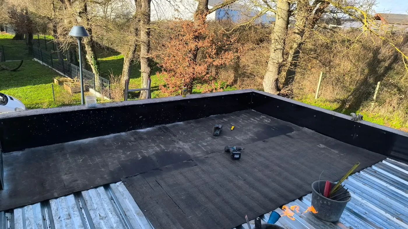 Création d'une terrasse en étanchéité bitumeuse
