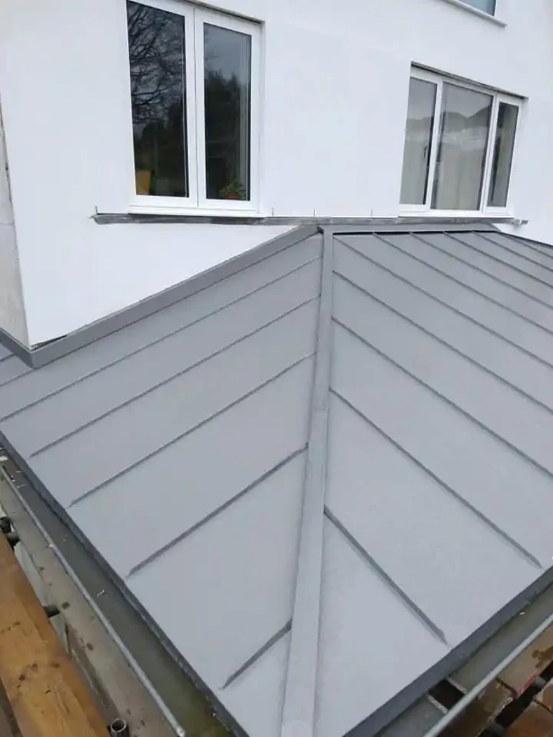 Toiture joint debout zinc quartz Angleterre